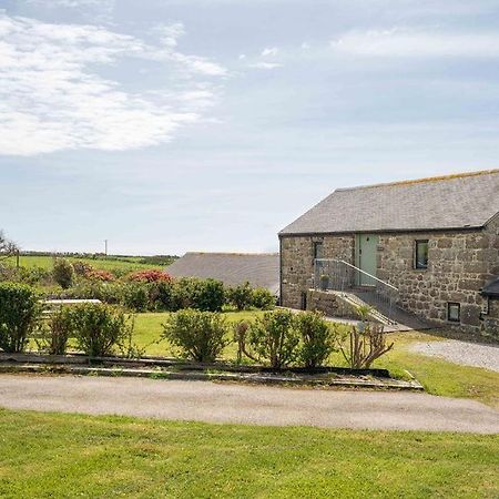 Porthcurno Barns, The Cart Lodge - Cosy Cottage, Walk To Porthcurno Beach, Pedn Vouder & Minack Theatre 펜젠스 외부 사진